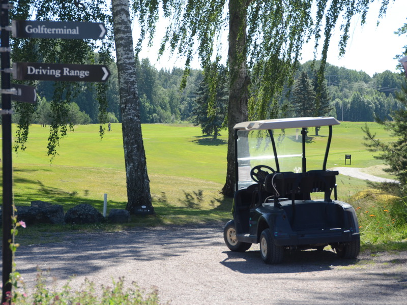 Boka golfbilen samtidigt med starttiden